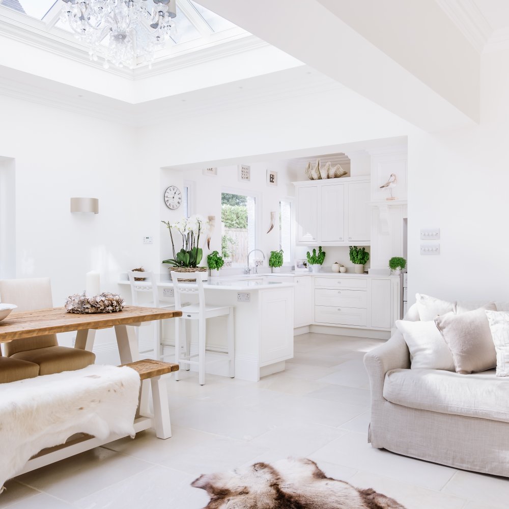 Home option 8 The White Western